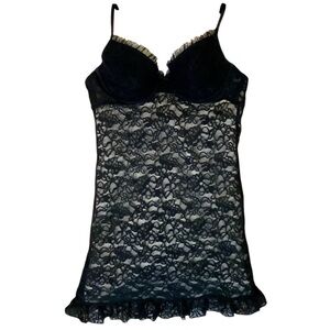 Black Lace Chemise with Push Up Bra & Sheer Stretchy Lace. Sz. L